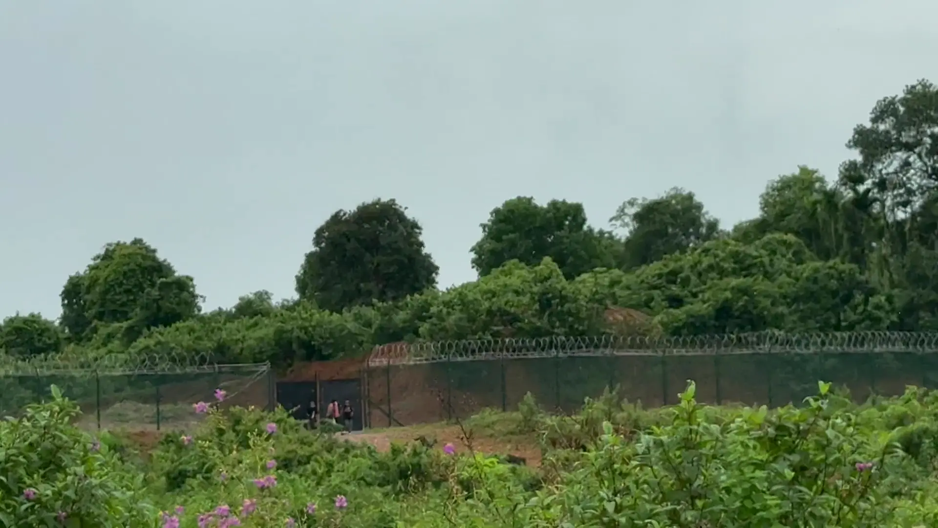 কুলুমছড়ার কাছে সীমান্ত এলাকা